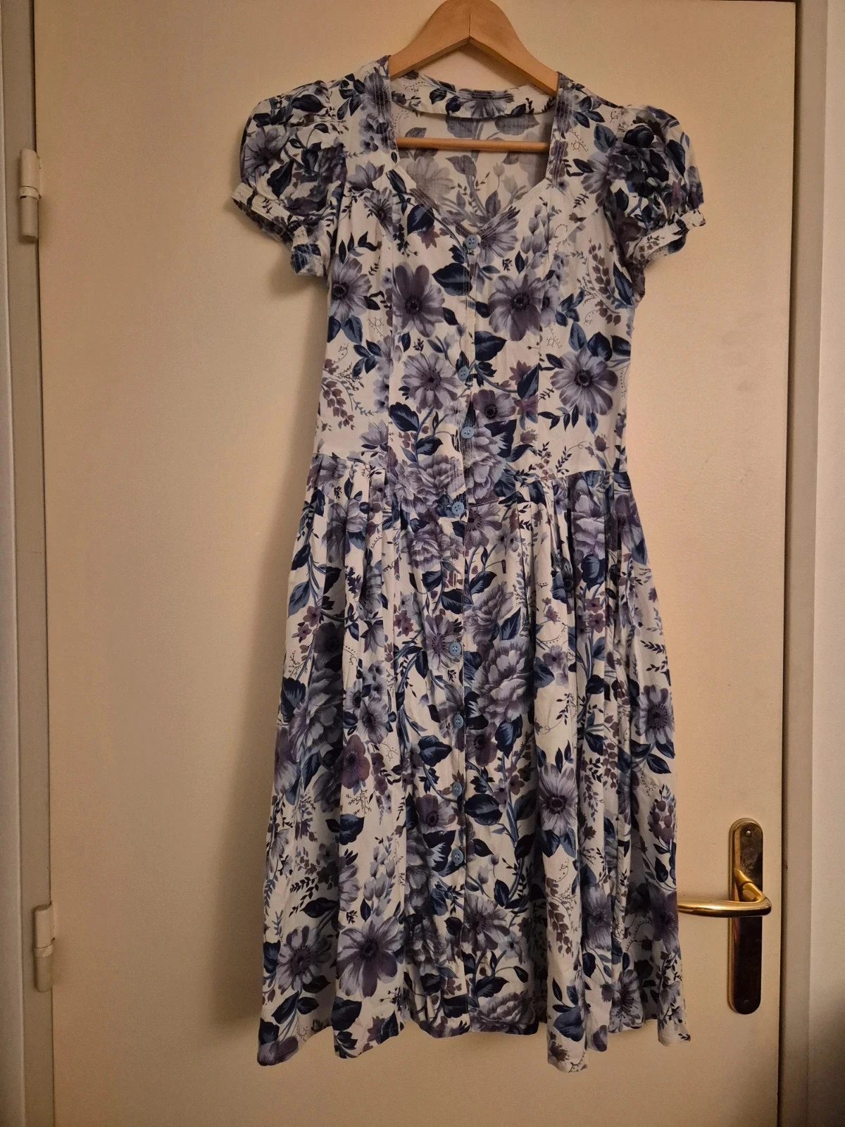 Vestido vintage com flores 🌸 – photo 5